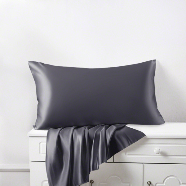 satin pillow case (1 pcs) - Dark Silver
 غطاء وسادة ساتان (قطعة واحدة) - سكني غامق